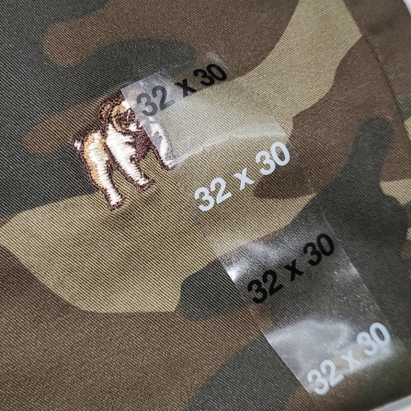 Club Room 34x32 bulldog camo pants - Picture 4 of 16